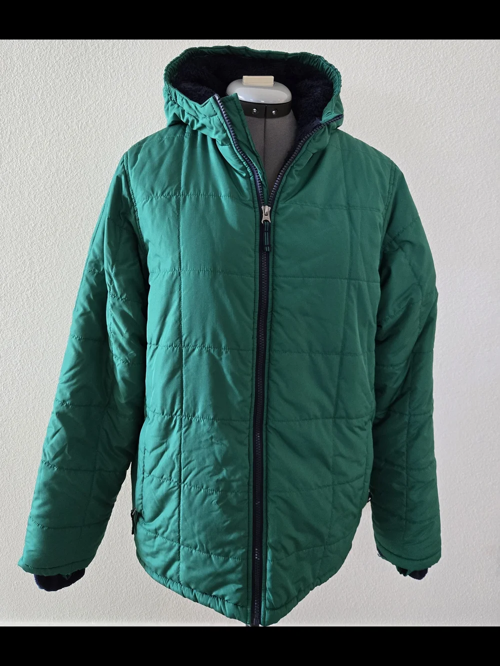 Lands' End Green Hooded Puffer Jacket Navy Lined W/ Optional fleece Thumb Holes